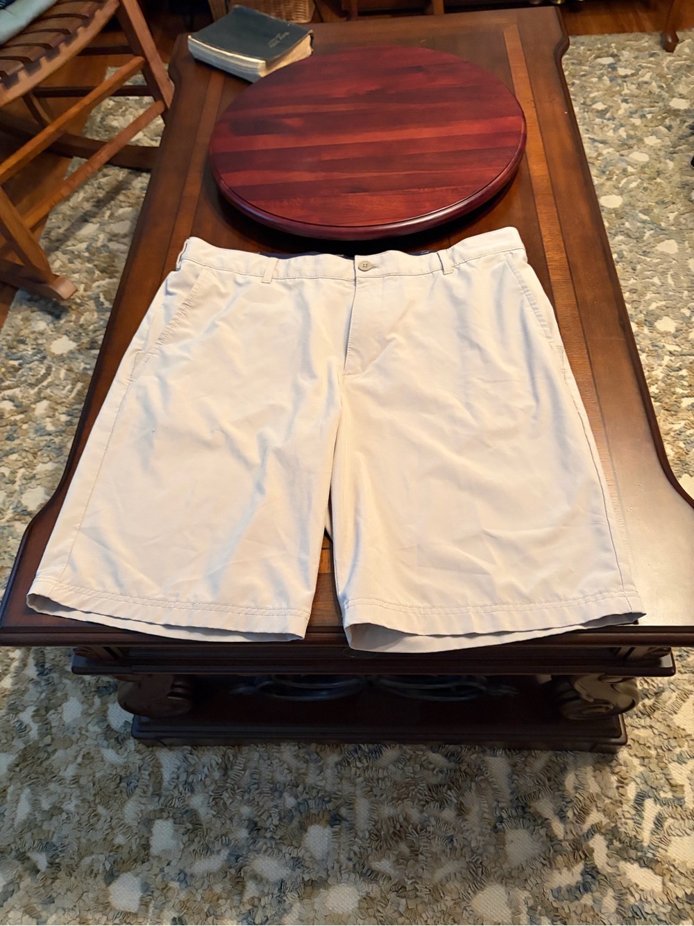 Izod Men's Khaki Flat-Front Shorts
